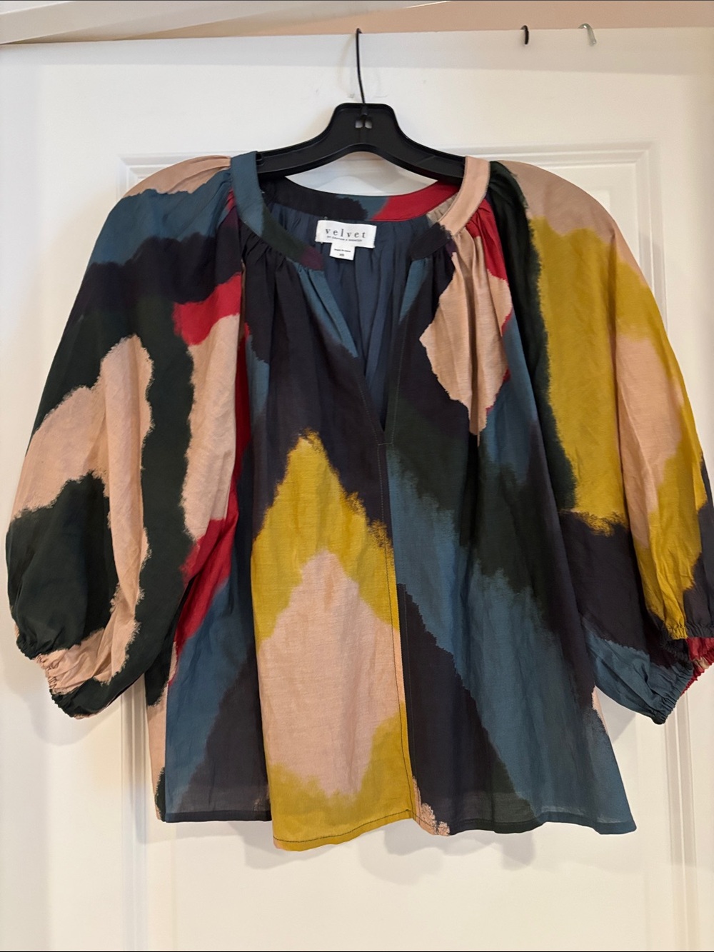 Velvet by Graham & Spencer Multicolor Puff-Sleeve Blouse